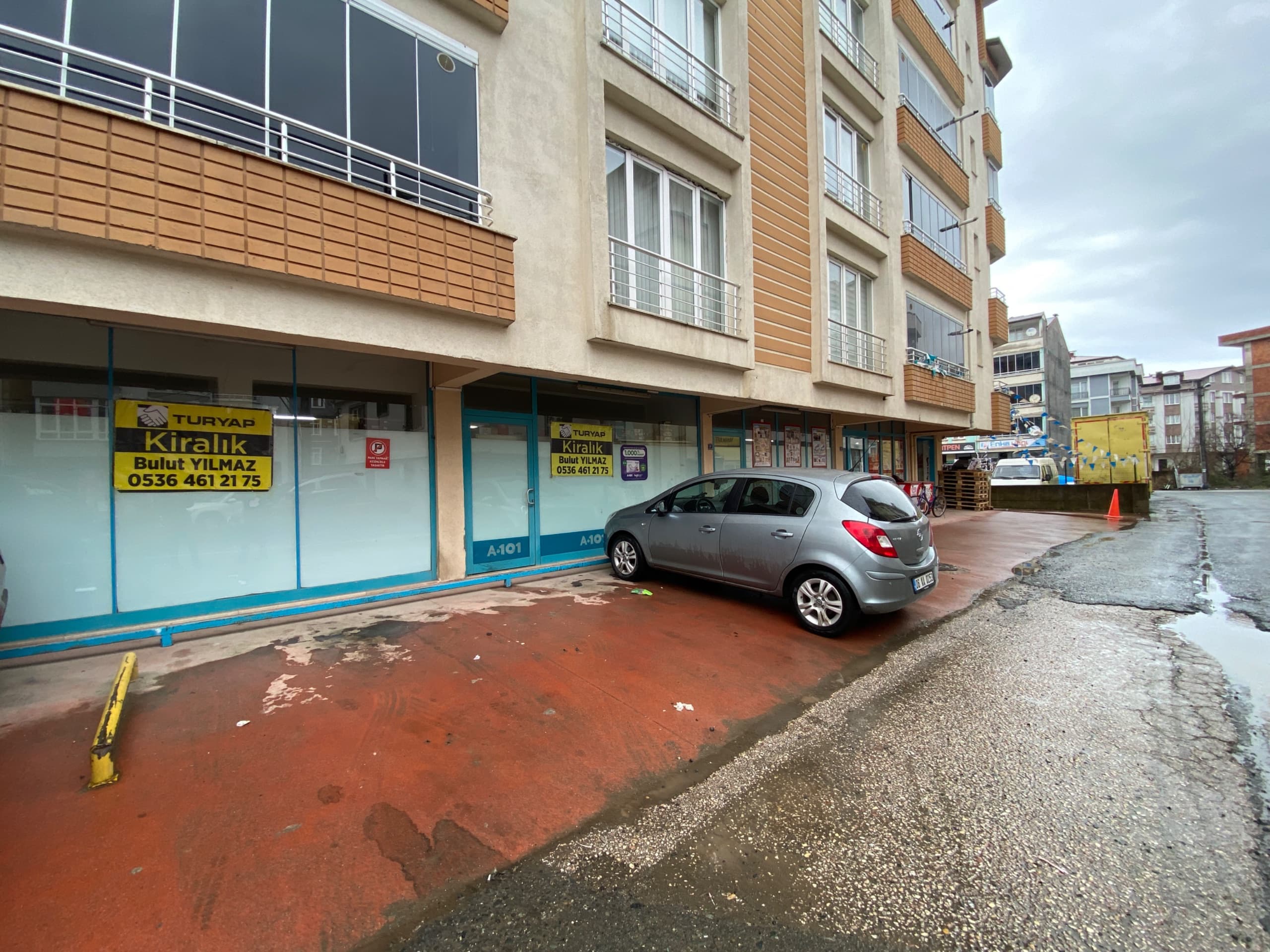 ORDU CUMHURİYET DENİZ TARAFI 390 m2 KİRALIK İŞ YERİ