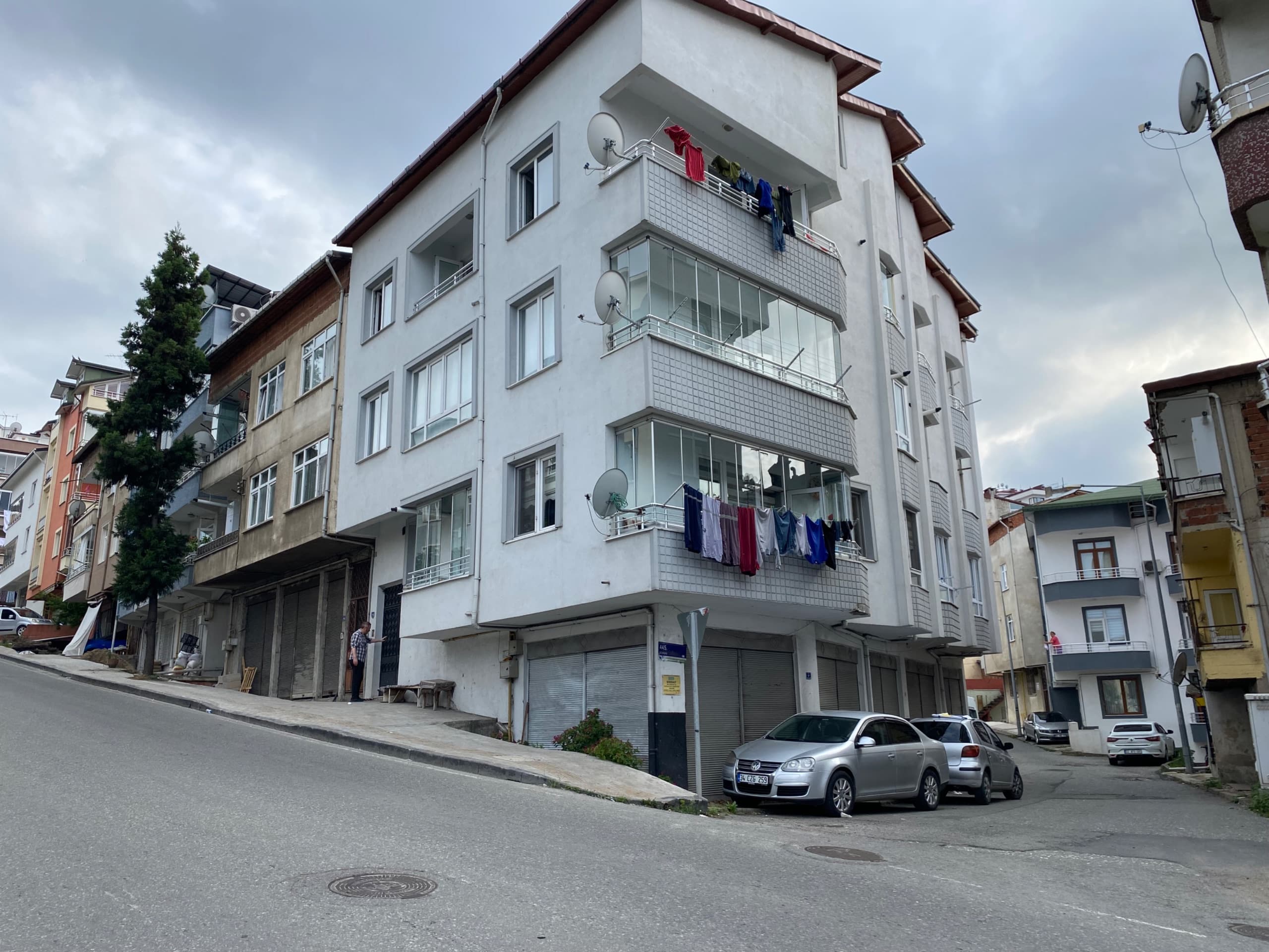 ORDU BUCAK SAĞLIK FIRINI ÜST TARAFI 185 m2 KİRALIK İŞ YERİ