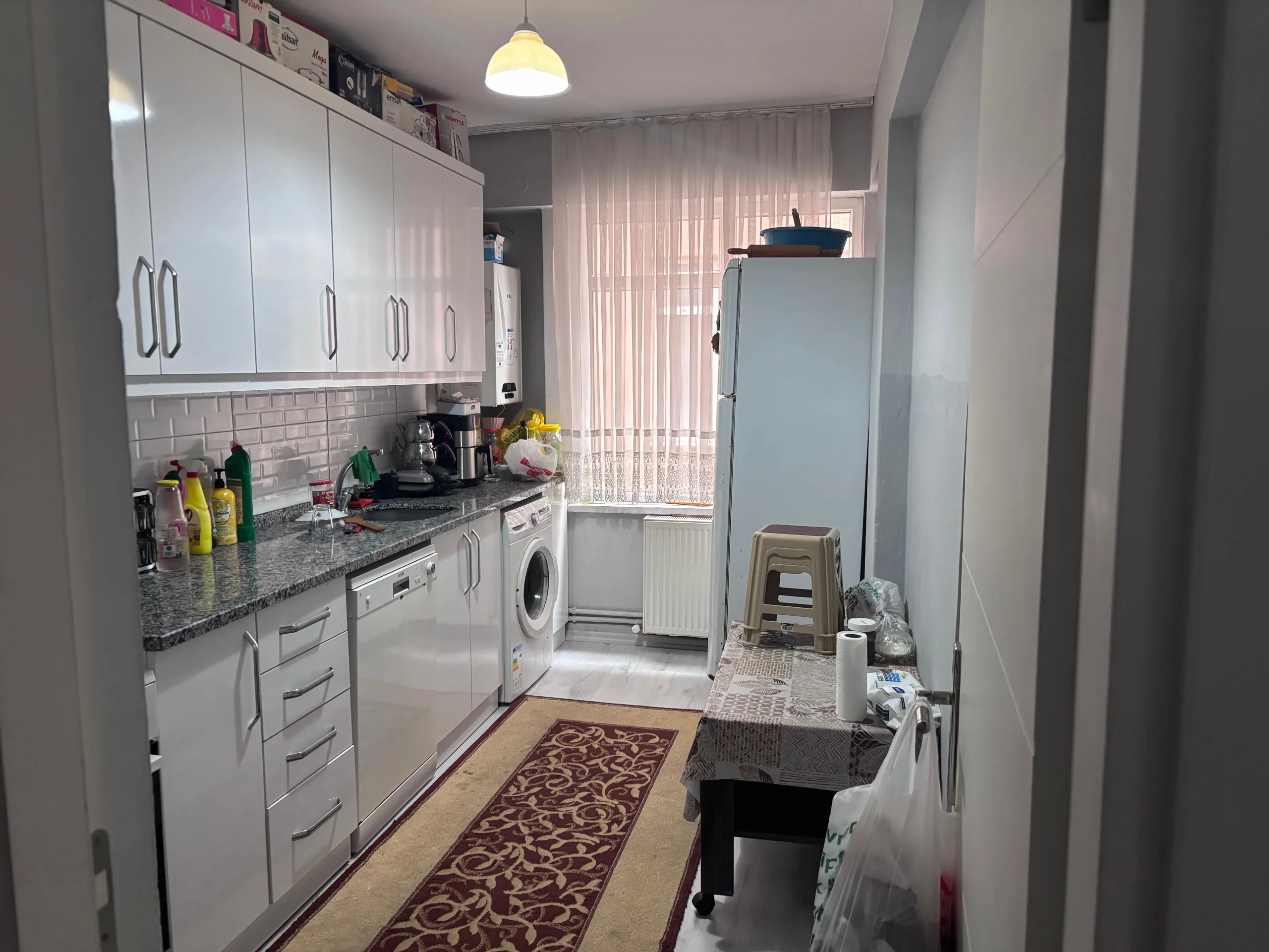 ORDU YENİMAHALLE ALTINORDU BELEDİYESİ YANINDA TADİLATLI 2+1 DAİRE